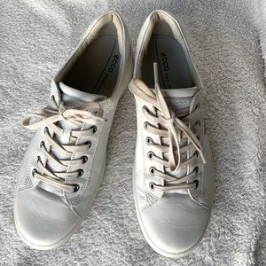 Ecco soft leather lace up sneaker, euro 41 / us 10